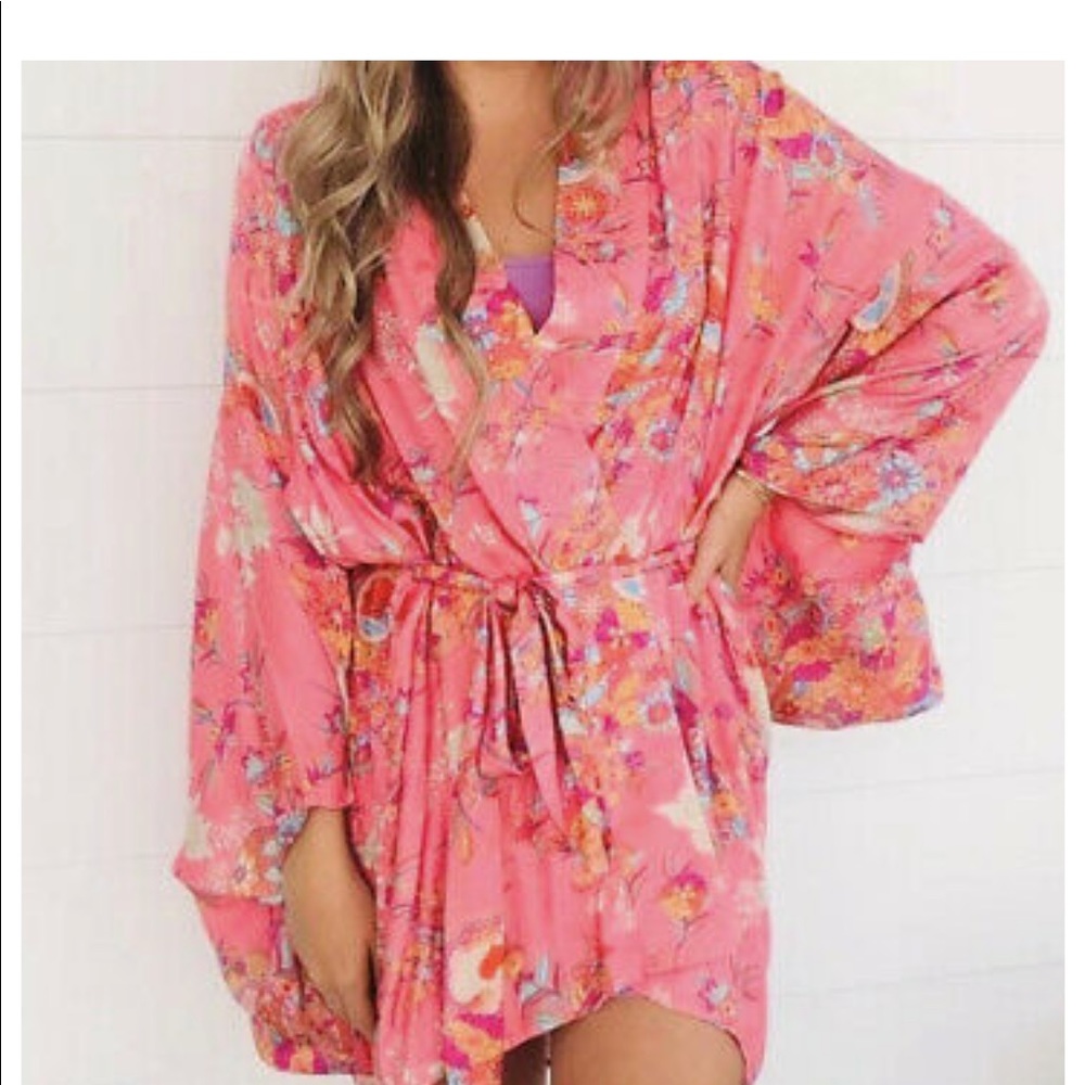 Leo Spell short robe